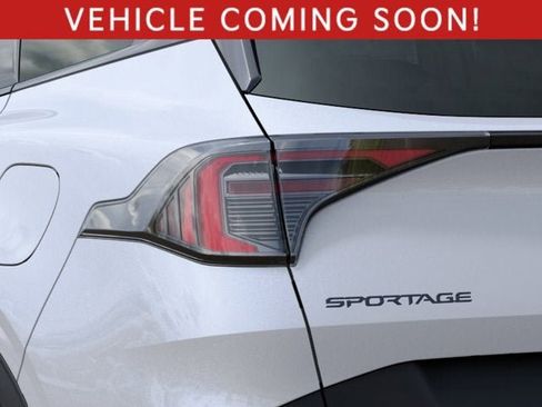 New 2026 Kia Sportage X-Line AWD/4WD image 11