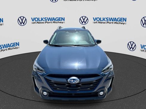 Used 2025 Subaru Outback Premium AWD/4WD image 17
