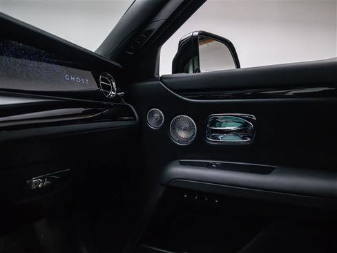 Used 2025 Rolls-Royce Ghost image 43