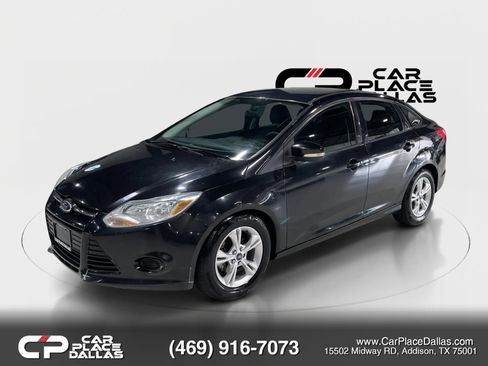Used 2013 Ford Focus SE FWD image 3