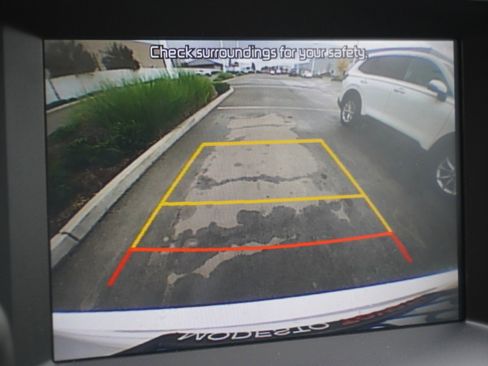 Used 2019 Kia Sorento LX image 23