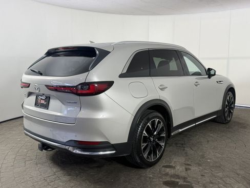Used 2024 MAZDA CX-90 Plug-In Hybrid w/ Premium Plus AWD/4WD image 9