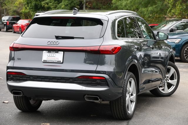 Used 2025 Audi Q5 Premium Plus w/ Premium Plus AWD/4WD image 2
