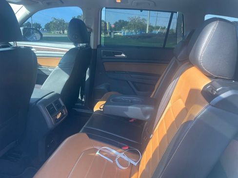 Used 2019 Volkswagen Atlas SEL Premium AWD/4WD image 6