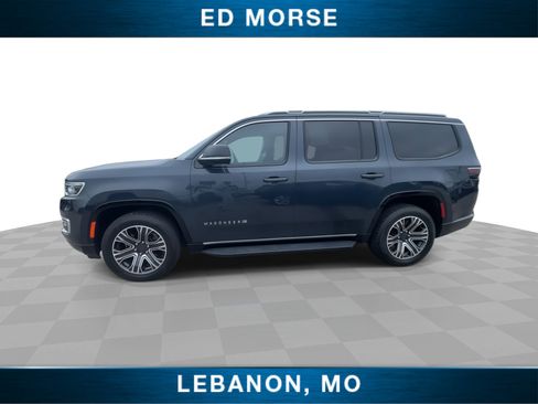 Used 2024 Jeep Wagoneer Series II w/ Flexible Seating Group AWD/4WD image 5