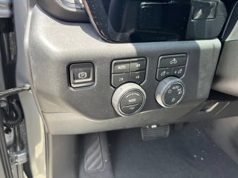 New 2026 Chevrolet Silverado 1500 LT w/ Z71 Off-Road Package AWD/4WD image 19