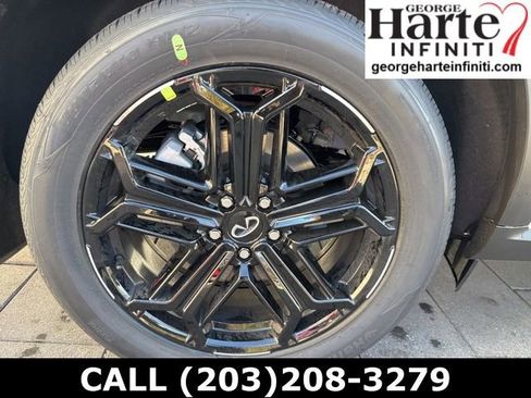 New 2026 INFINITI QX60 Sport image 9