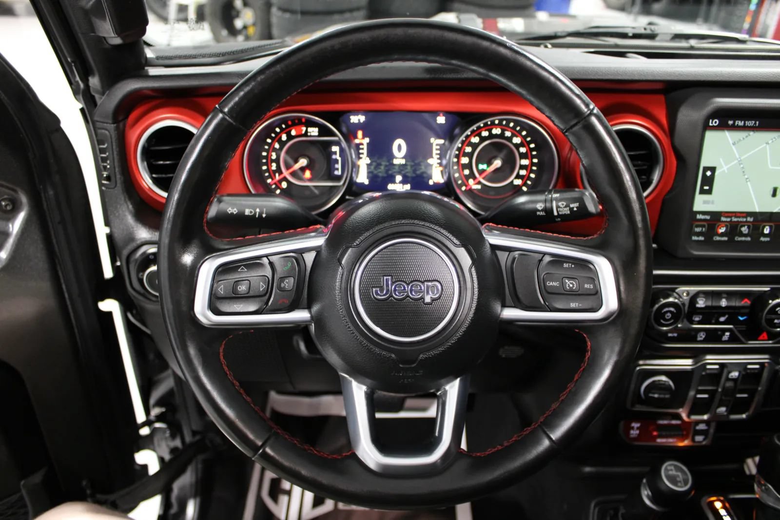 Used 2022 Jeep Wrangler Unlimited Rubicon w/ LED Lighting Group AWD/4WD image 41