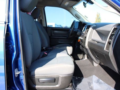 Used 2018 RAM 1500 Express w/ Express Value Package image 18