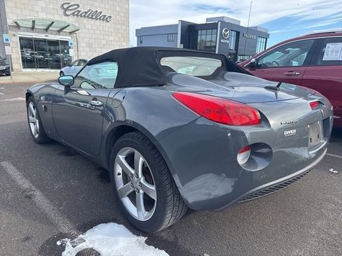 Used 2008 Pontiac Solstice Convertible w/ Premium Package image 4
