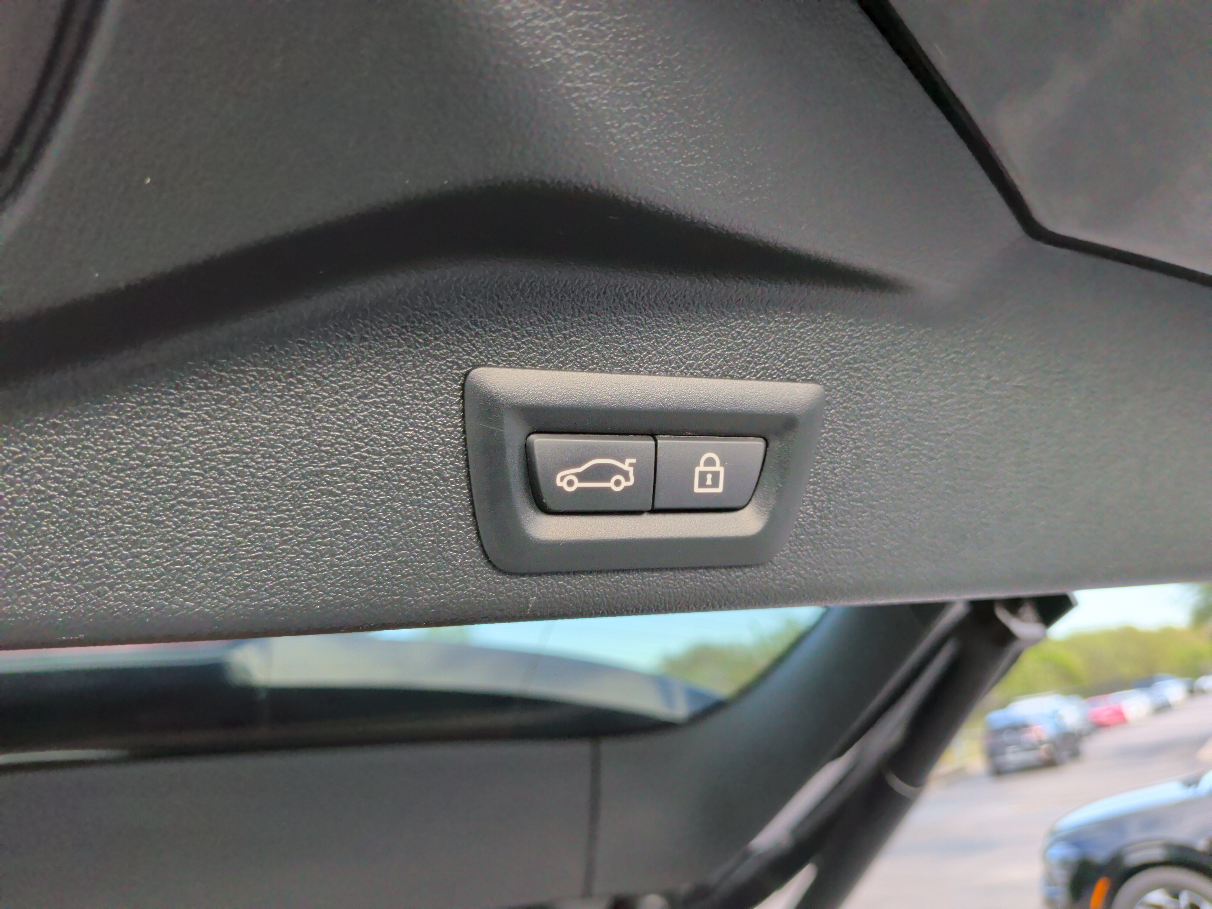 Used 2022 BMW X5 xDrive45e w/ M Sport Package AWD/4WD image 40