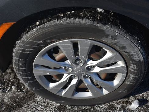 Used 2020 Kia Soul LX image 13