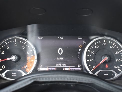 Used 2017 Jeep Renegade Trailhawk image 11
