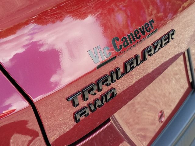 Used 2025 Chevrolet TrailBlazer RS w/ Convenience Package AWD/4WD image 30