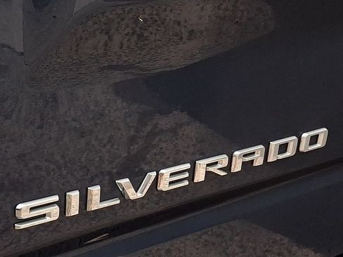 Used 2021 Chevrolet Silverado 1500 RST AWD/4WD image 29