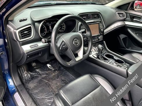 Used 2019 Nissan Maxima 3.5 SV w/ Floor Mat Group FWD image 11