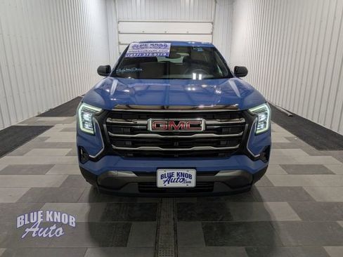 Used 2026 GMC Terrain Elevation image 6