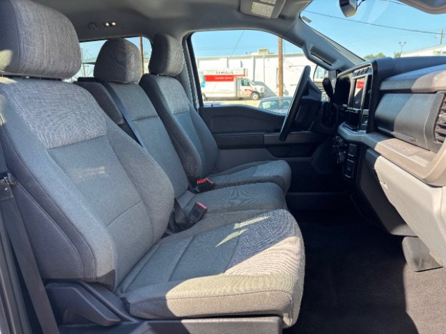 Used 2023 Ford F250 XLT w/ Snow Plow Prep Package AWD/4WD image 14