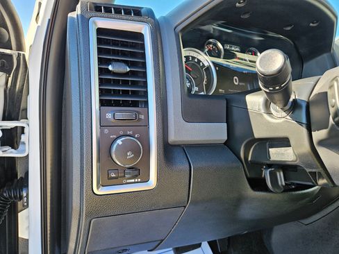 Used 2016 RAM 1500 Big Horn image 22