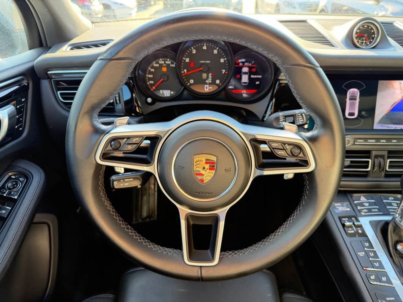 Used 2020 Porsche Macan AWD/4WD image 20