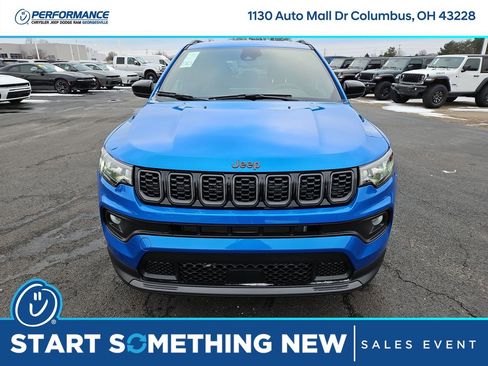 New 2026 Jeep Compass Latitude image 2
