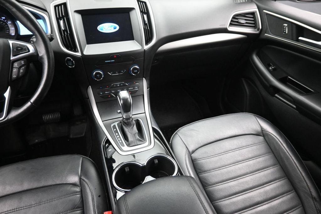 Used 2018 Ford Edge SEL w/ Equipment Group 201A AWD/4WD image 15