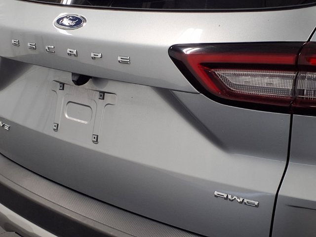 Used 2023 Ford Escape Active AWD/4WD image 27