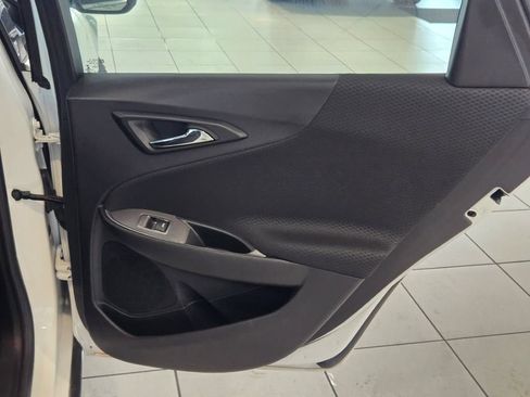 Used 2024 Chevrolet Malibu LT FWD image 9