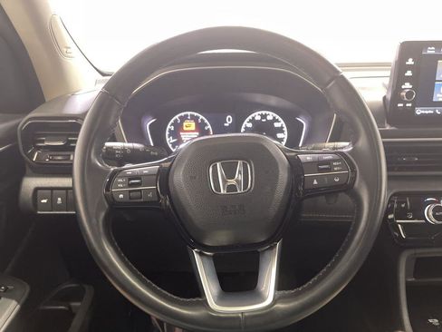 Used 2023 Honda Pilot Touring image 14