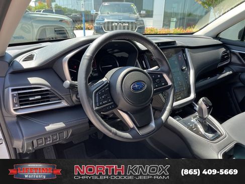 Used 2025 Subaru Outback Limited AWD/4WD image 7
