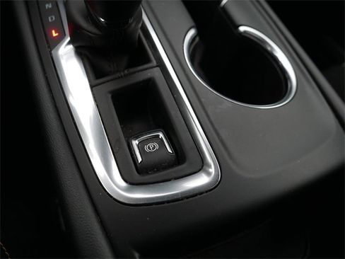 Used 2021 Chevrolet Equinox Premier image 28