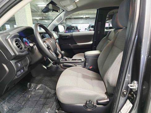 Used 2022 Toyota Tacoma SR image 21