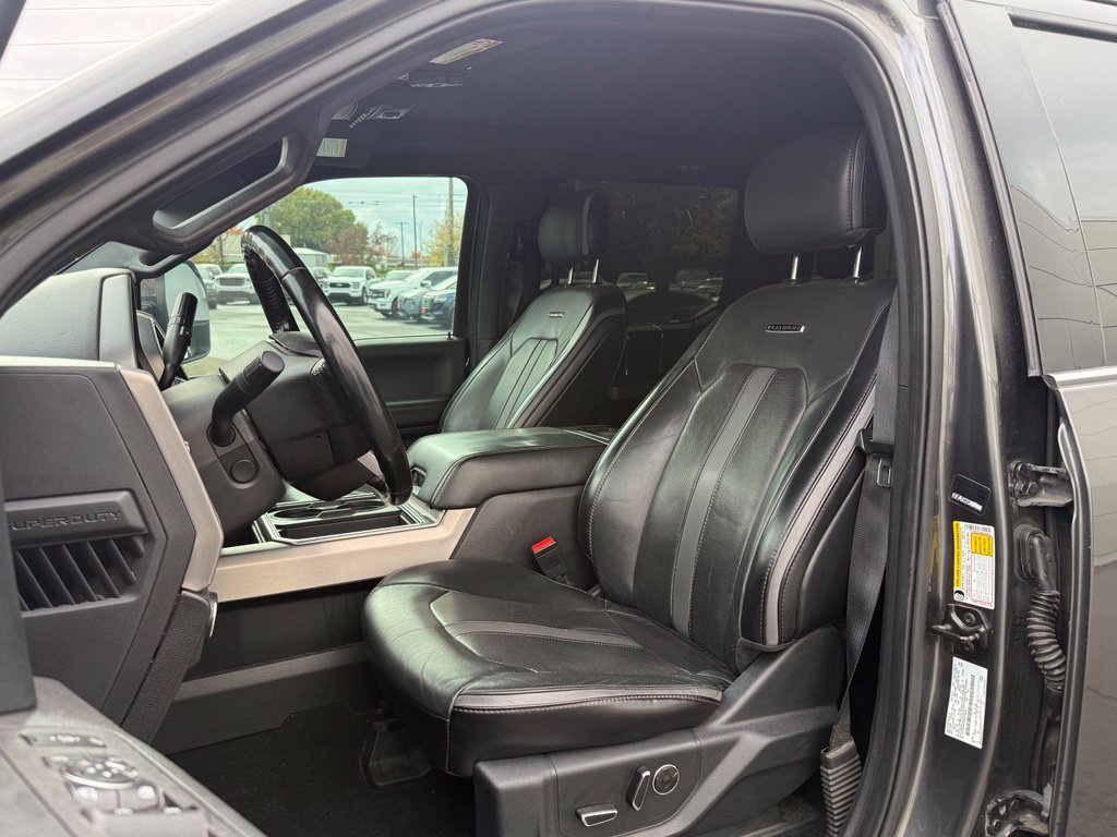Used 2019 Ford F250 Platinum w/ Platinum Ultimate Package AWD/4WD image 9