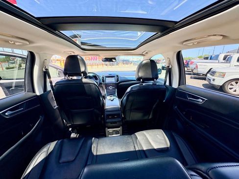 Used 2019 Ford Edge Titanium w/ Equipment Group 301A AWD/4WD image 25