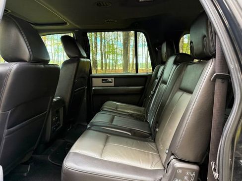 Used 2011 Ford Expedition EL XLT w/ 203A Rapid Spec Order Code image 8