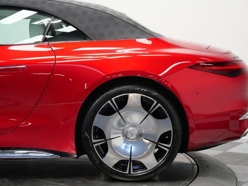 Used 2026 Mercedes-Benz Maybach SL 680 image 65