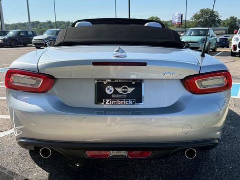 Used 2020 FIAT 124 Spider Lusso w/ Convenience Group RWD image 4