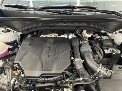 Used 2023 Kia Sorento EX FWD image 19