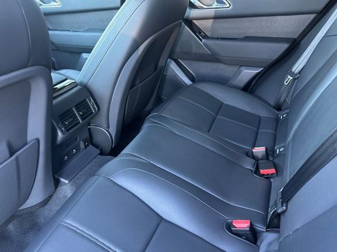 Used 2026 Land Rover Range Rover Velar Dynamic SE image 12