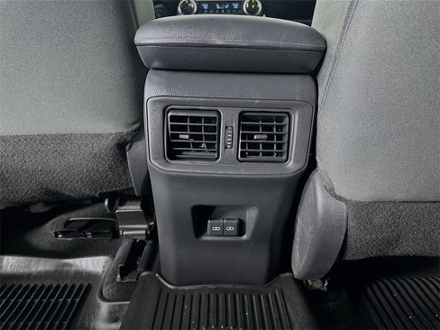 Used 2024 Toyota RAV4 XLE image 29