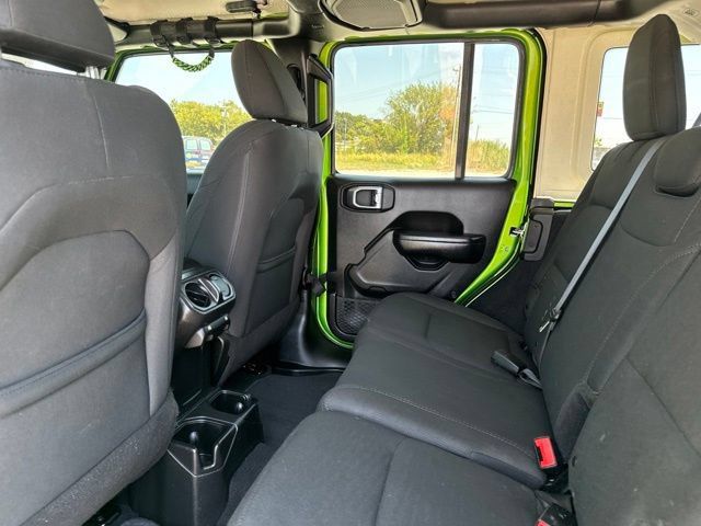 Used 2019 Jeep Wrangler Unlimited Sport S AWD/4WD image 22