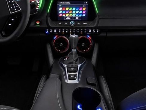 Used 2021 Chevrolet Camaro SS RWD image 40