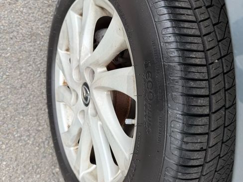 Used 2013 MAZDA MAZDA3 i Touring image 33