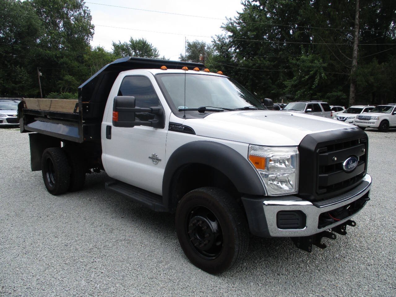 Used 2016 Ford F550 4x4 Regular Cab Super Duty w/ Power Equipment Group image 7