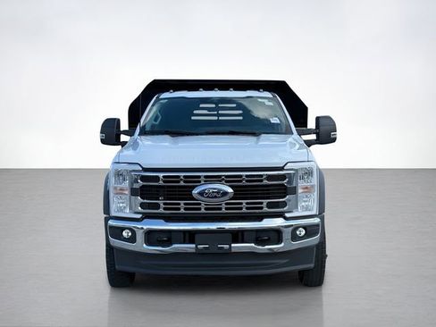 New 2025 Ford F550 4x4 Regular Cab Super Duty image 8