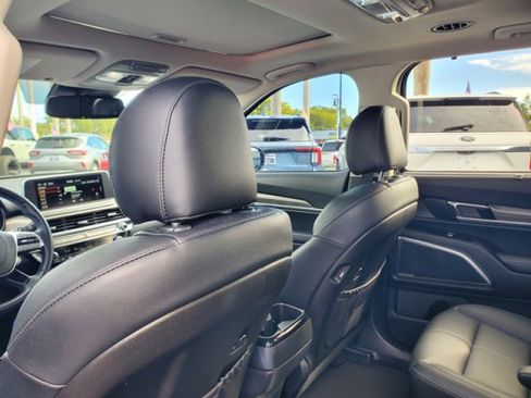 Used 2020 Kia Telluride SX image 31