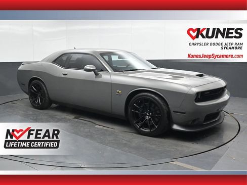 Used 2023 Dodge Challenger R/T Scat Pack image 1