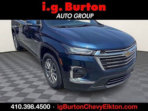Used 2023 Chevrolet Traverse LT w/ LPO, Floor Liner Package AWD/4WD image 1