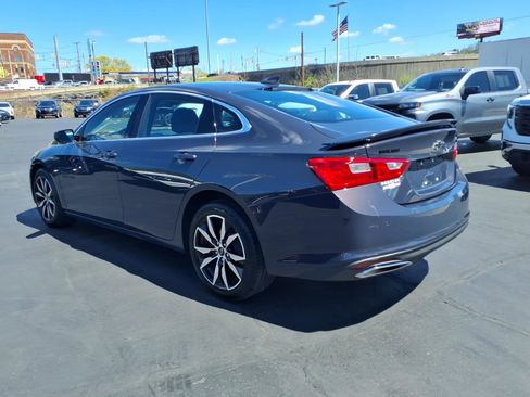 Used 2025 Chevrolet Malibu RS FWD image 3