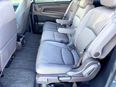 Used 2022 Honda Odyssey EX image 18
